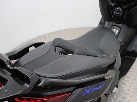 Yamaha Xmax 125 X-MAX 125 (YP125RA) 17