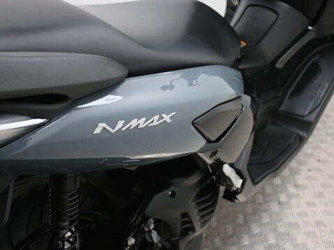 Yamaha Nmax 125 GPD125-A ABS 22