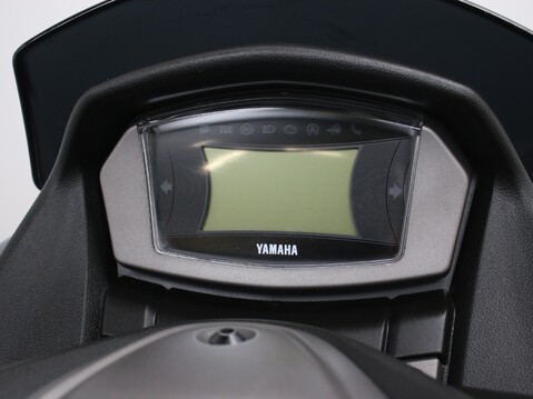 Yamaha Nmax 125 GPD125-A ABS 26