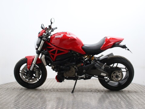 Ducati Monster 1200 M1200 8