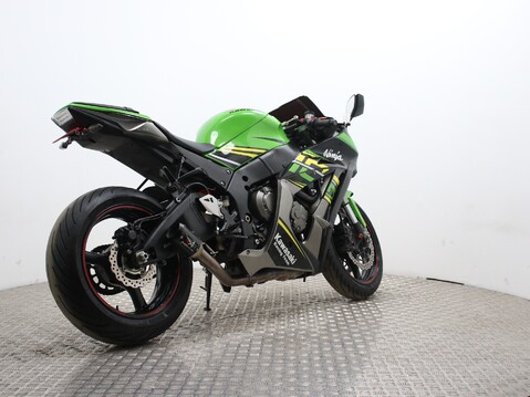 Kawasaki Ninja ZX-10R ZX-10R 8