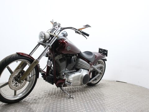 Harley-Davidson Softail Rocker FXCW SOFTAIL ROCKER 5
