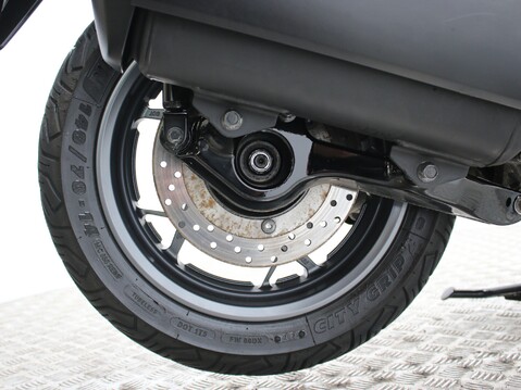 Yamaha Xmax 300 X-MAX TECH MAX 300 CZD300-A SP 23