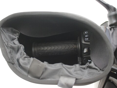 Yamaha Xmax 300 X-MAX TECH MAX 300 CZD300-A SP 26