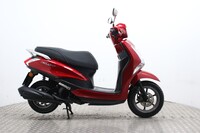 Yamaha D'Elight 125 125 (LTS 125-C)