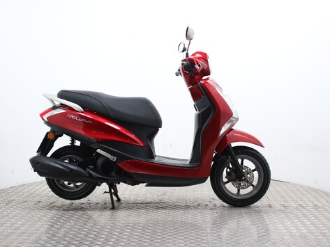 Yamaha D'Elight 125 125 (LTS 125-C)