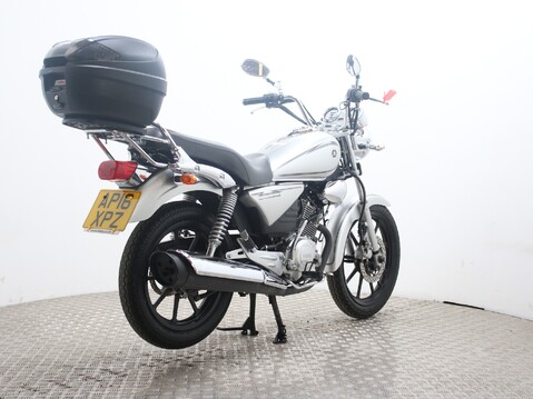 Yamaha YBR125 Custom YBR 125 CUSTOM 12