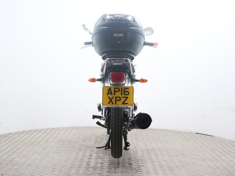 Yamaha YBR125 Custom YBR 125 CUSTOM 11