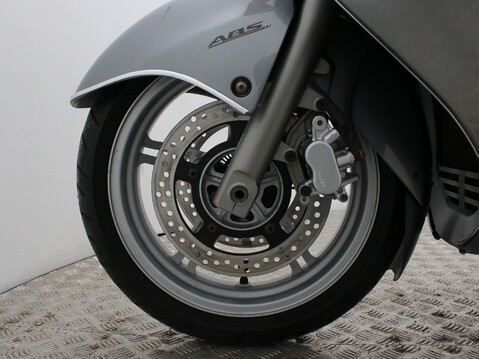 Suzuki Burgman 650 AN 650 /* 25