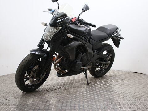 Kawasaki ER-6N EX650EDF 4