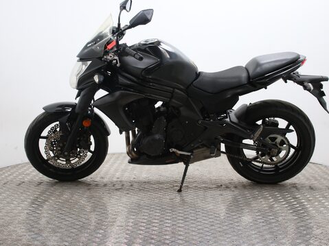 Kawasaki ER-6N EX650EDF 5