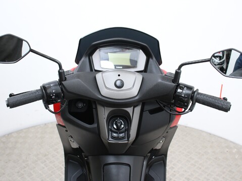 Yamaha Nmax 125 GPD125-A ABS 14
