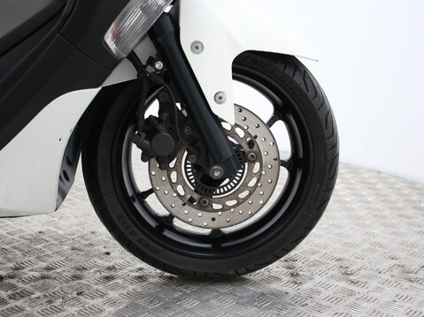 Yamaha Nmax 125 GPD125-A ABS 17