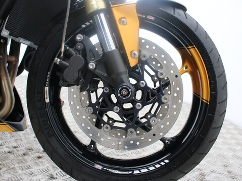 Triumph Street Triple STREET TRIPLE ABS - GOLD SPECIAL EDITION 22