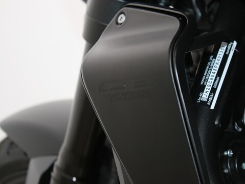 Honda CB CB1000R 25