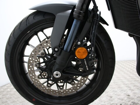 Honda CB CB1000R 29