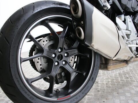 Honda CB1000R CB1000R 29