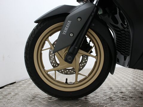 Yamaha Xmax X-MAX TECH MAX 300 CZD300-A SP 27