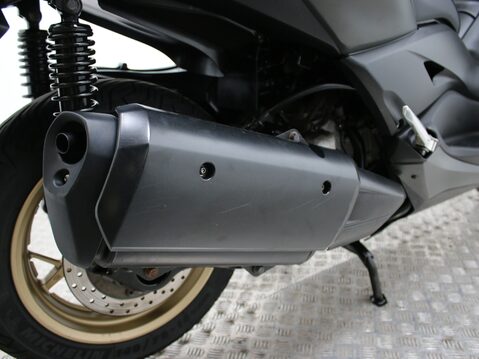 Yamaha Xmax X-MAX TECH MAX 300 CZD300-A SP 25