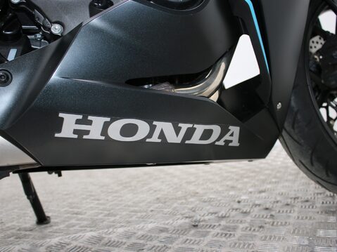 Honda CBR650R CBR 22