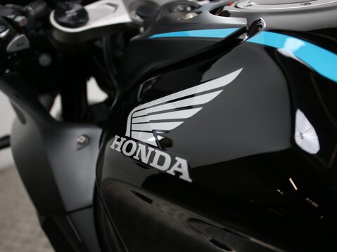 Honda CBR650R CBR 28