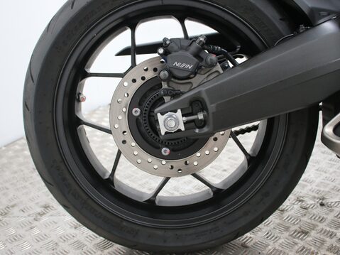 Honda CBR650R CBR 15
