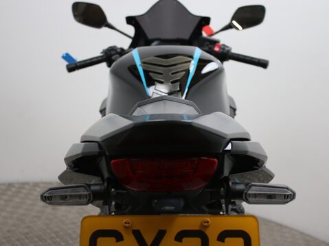 Honda CBR650R CBR 26