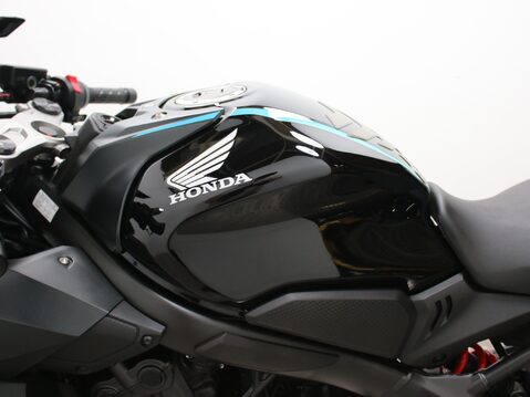 Honda CBR650R CBR 32