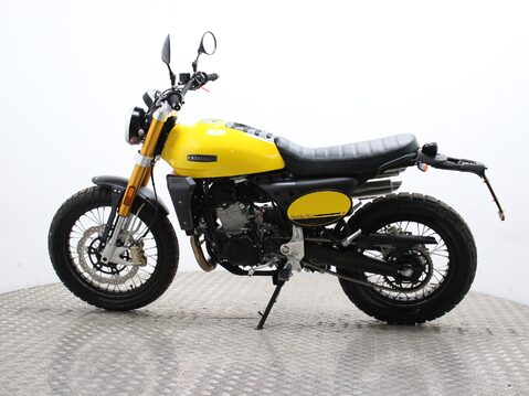 Fantic Caballero CA50 SCRAMBLER 8