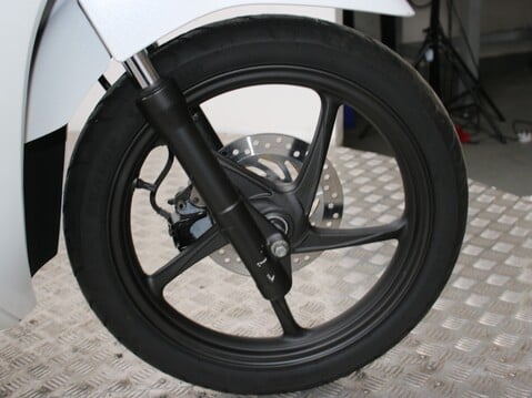 Honda Vision 110 NSC 14