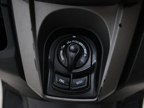 Yamaha Nmax 125 GPD125-A ABS 15