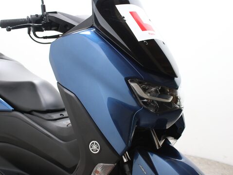 Yamaha Nmax 125 GPD125-A ABS 18
