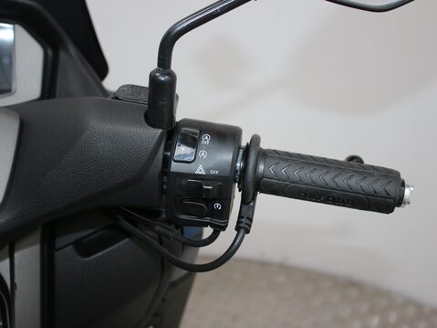 Yamaha Nmax 125 GPD125-A ABS 20