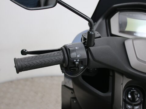 Yamaha Nmax 125 GPD125-A ABS 25