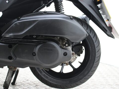 Yamaha Nmax 125 GPD125-A ABS 27
