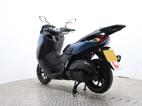 Yamaha Nmax 125 GPD125-A ABS 9