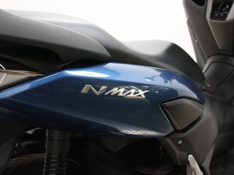 Yamaha Nmax 125 GPD125-A ABS 21