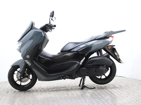 Yamaha Nmax 125 GPD125-A ABS 8