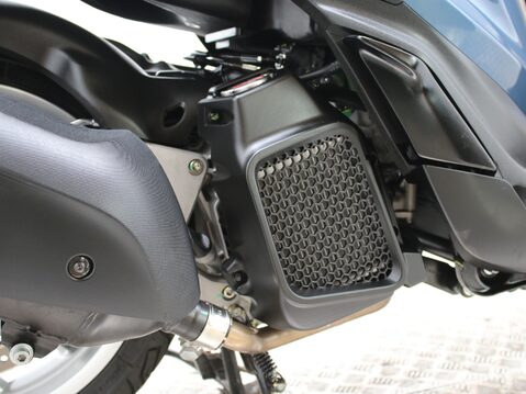 Piaggio Medley MEDLEY 125 I-GET STOP/START 18