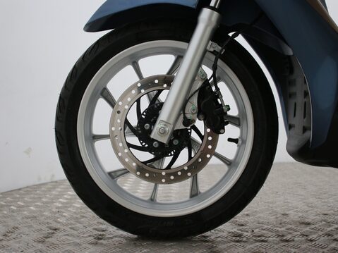 Piaggio Medley MEDLEY 125 I-GET STOP/START 22