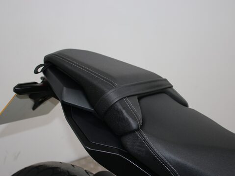 Honda CB650R CB 650 RA-K 24