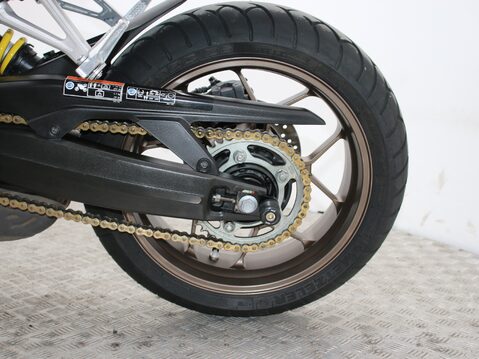 Honda CB650R CB 650 RA-K 32