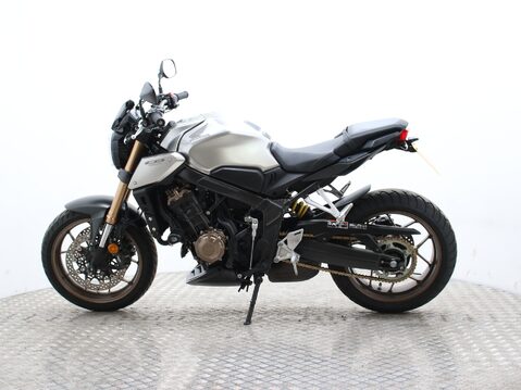 Honda CB650R CB 650 RA-K 8