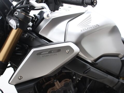 Honda CB650R CB 650 RA-K 27
