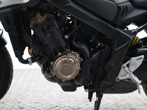Honda CB650R CB 650 RA-K 29