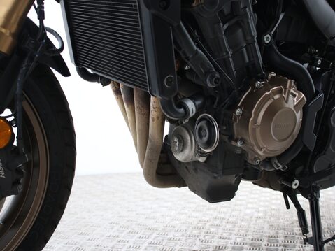 Honda CB650R CB 650 RA-K 28