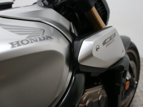 Honda CB650R CB 650 RA-K 18
