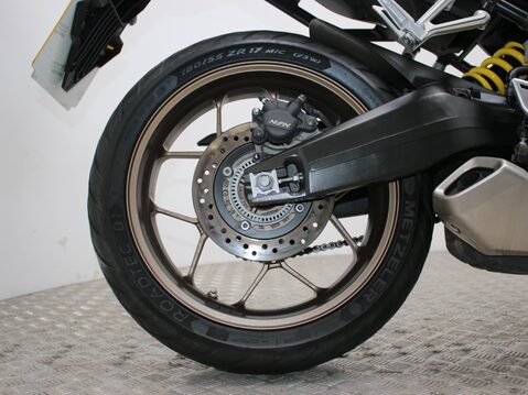 Honda CB650R CB 650 RA-K 23