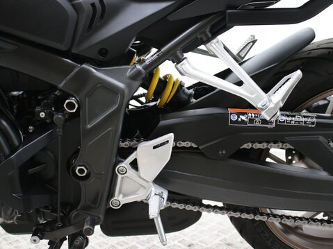 Honda CB650R CB 650 RA-K 28