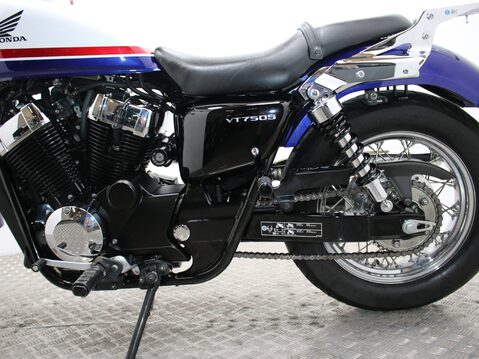 Honda VT750 VT 750 S-B 31